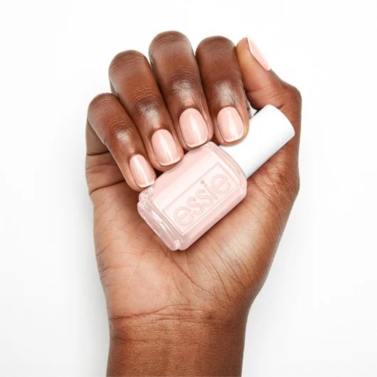 Vanity fairest βερνίκι νυχιών | essie